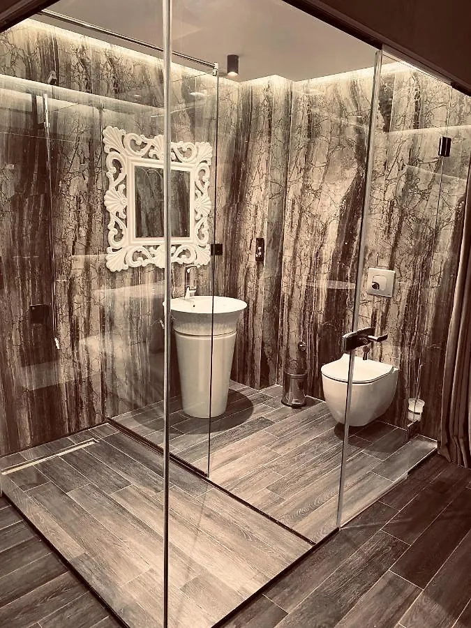 Lejlighed Deluxe Rooms In Blloku Area Tirana